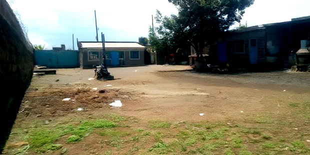 1/4 Acre at Nakuru Teachers Kiti With 2 Offices