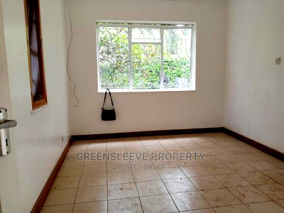 4bdrm Bungalow in Livington, Kilimani for Rent - Image 8