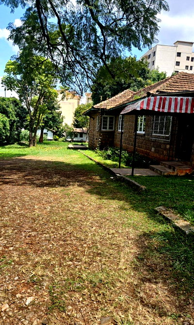 1.042 Acre Lavington Plot for KSh 290M