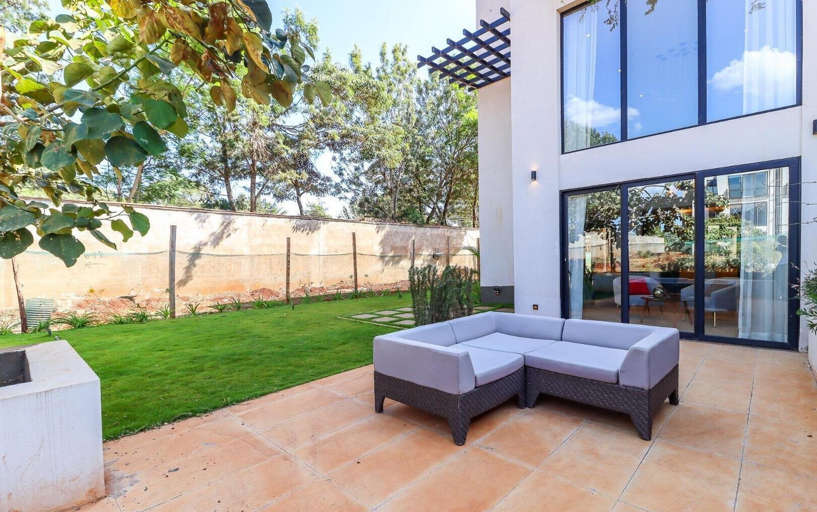 Luxury 5BR Garden Home at KSh 400K