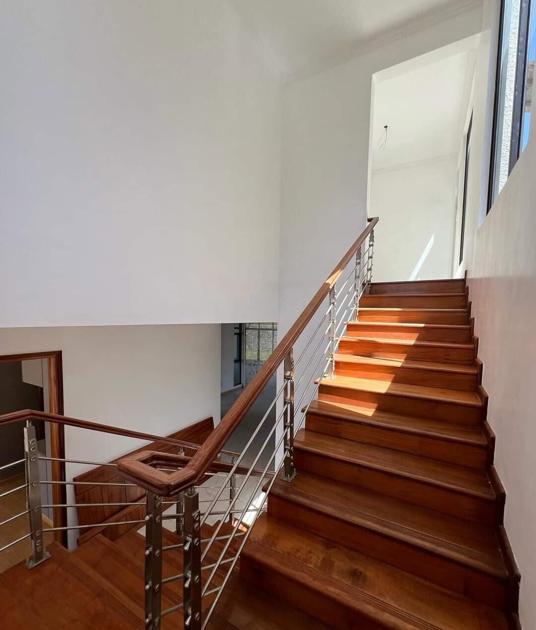 4BR All-Ensuite Villa with Pool & Solar - Near Windsor, Kiambu