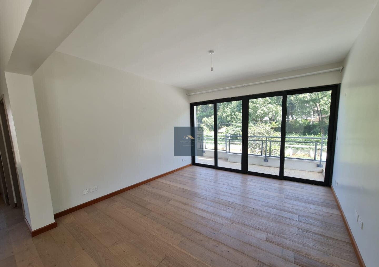 5-Ensuite Townhouse with Sunken Living Room & Generator - Lavington