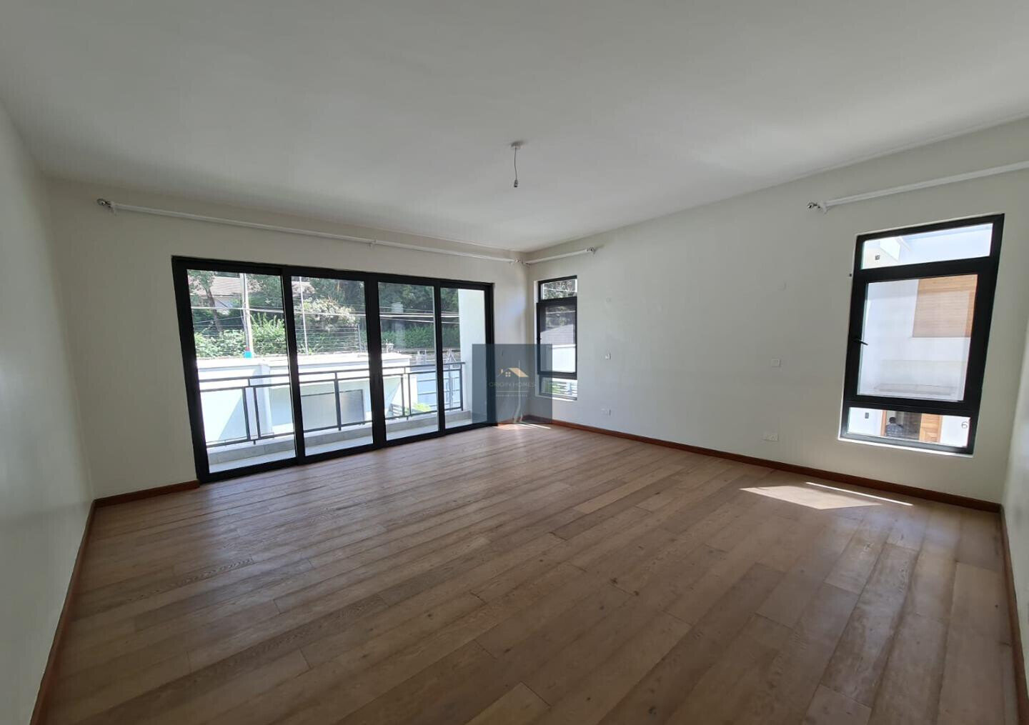5-Ensuite Townhouse with Sunken Living Room & Generator - Lavington