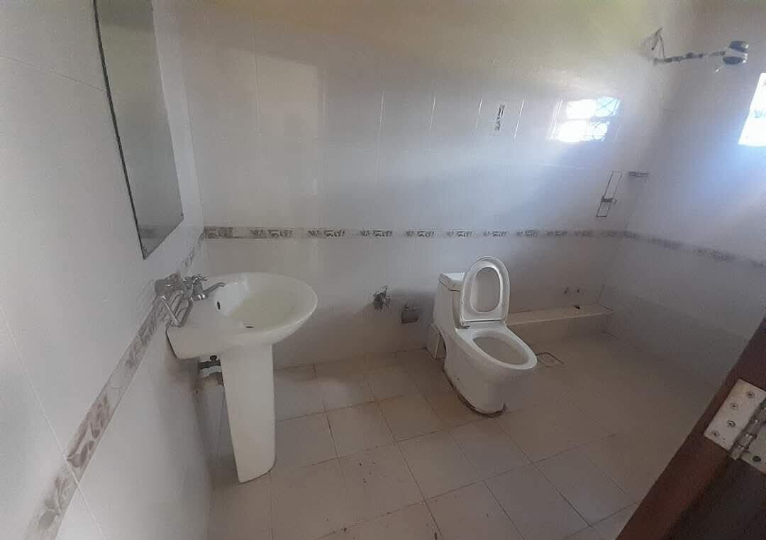 1/8 Acre 3BR Haven with Garden at KSh 40K
