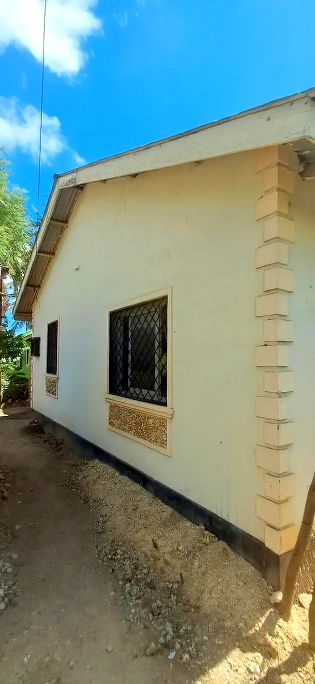 3bdrm Bungalow in Bamburi Utange for sale