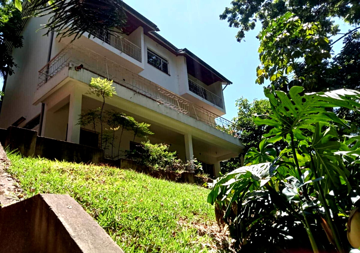 1 Acre Plot with Garden in Westlands