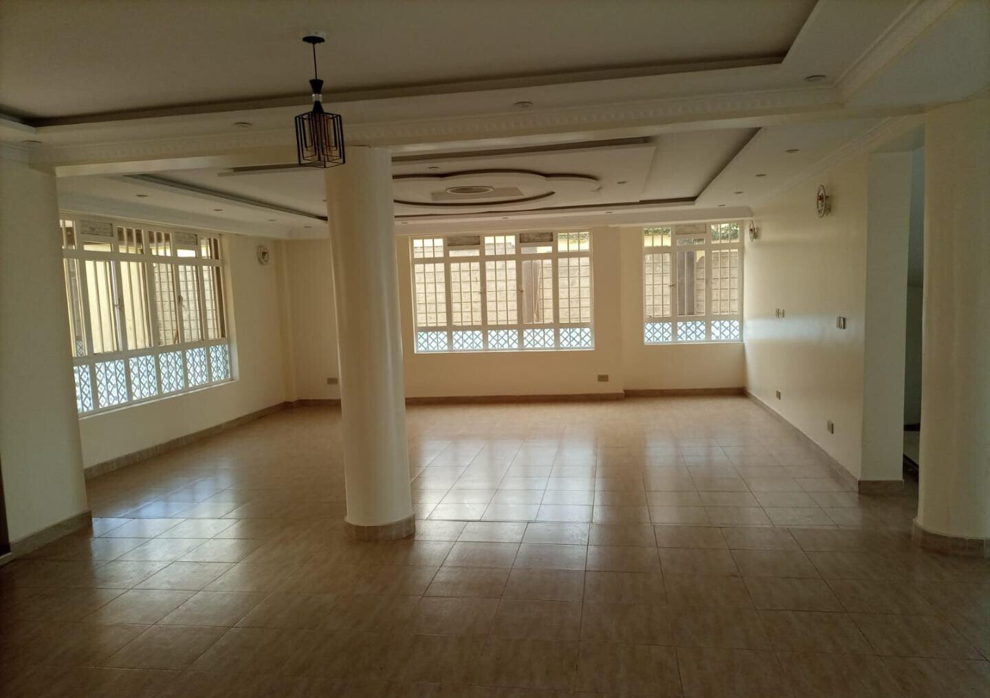 5BR All-Ensuite Townhouse with CCTV & Ready Title - Membley, Ruiru