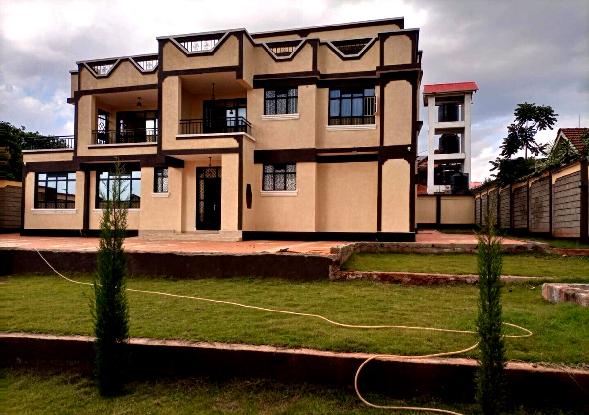 5BR All-Ensuite Townhouse with CCTV & Ready Title - Membley, Ruiru