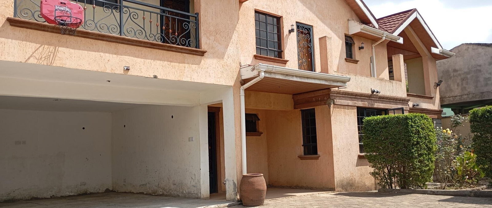 Modern 4-Bed Townhouse in Karen Plains – Family Ready
