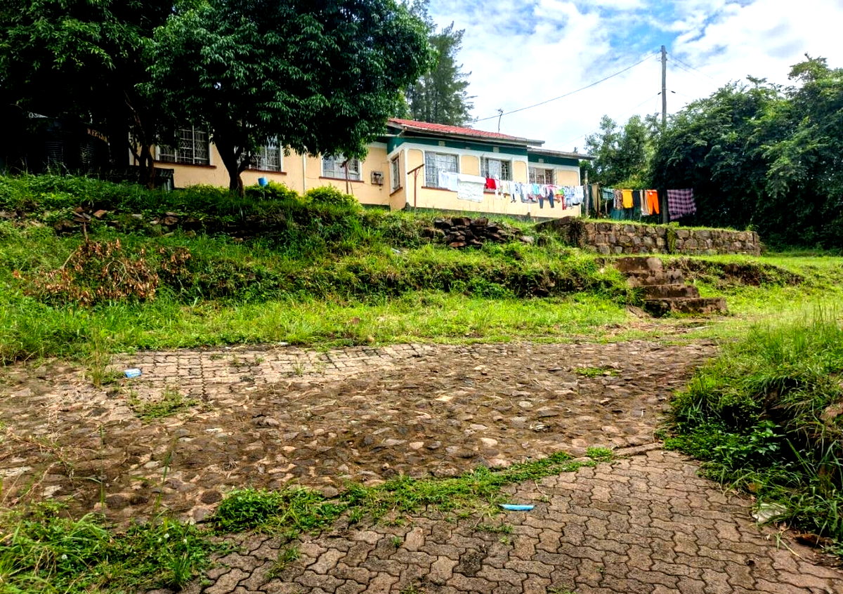 4BR Townhouse with Lake Views & Rental Income - Riat, Kisumu
