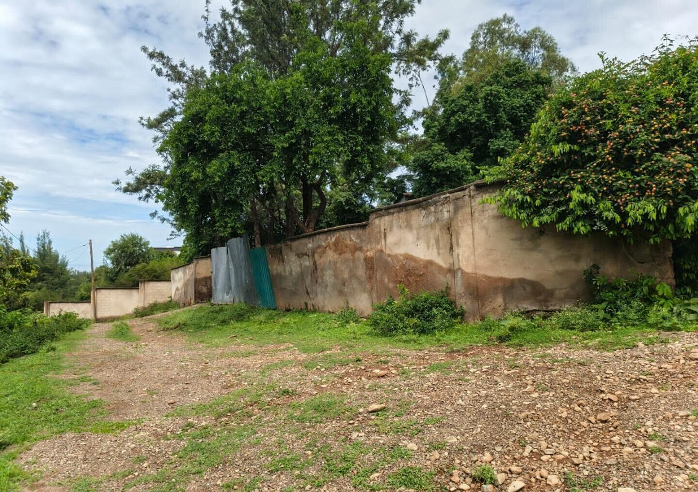4BR Townhouse with Lake Views & Rental Income - Riat, Kisumu