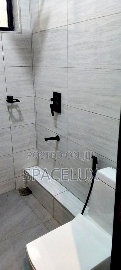 4bdrm Apartment in Parklands for sale - Image 14