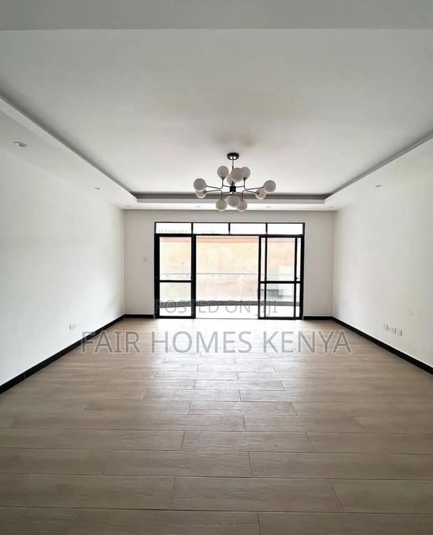 3bdrm Apartment in Valley Arcade, Lavington for sale