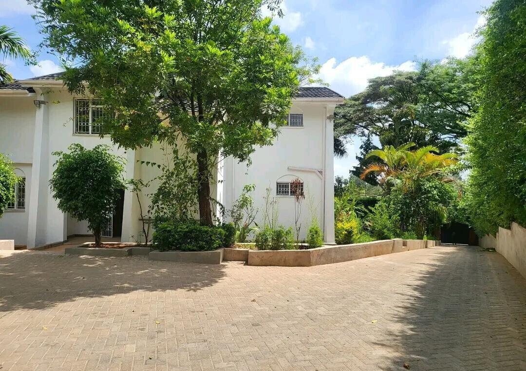 Half Acre 4BR Garden Home at KSh 490K