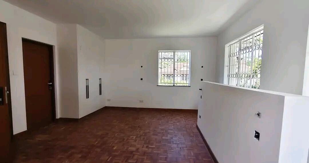 Half Acre 4BR Garden Home at KSh 490K
