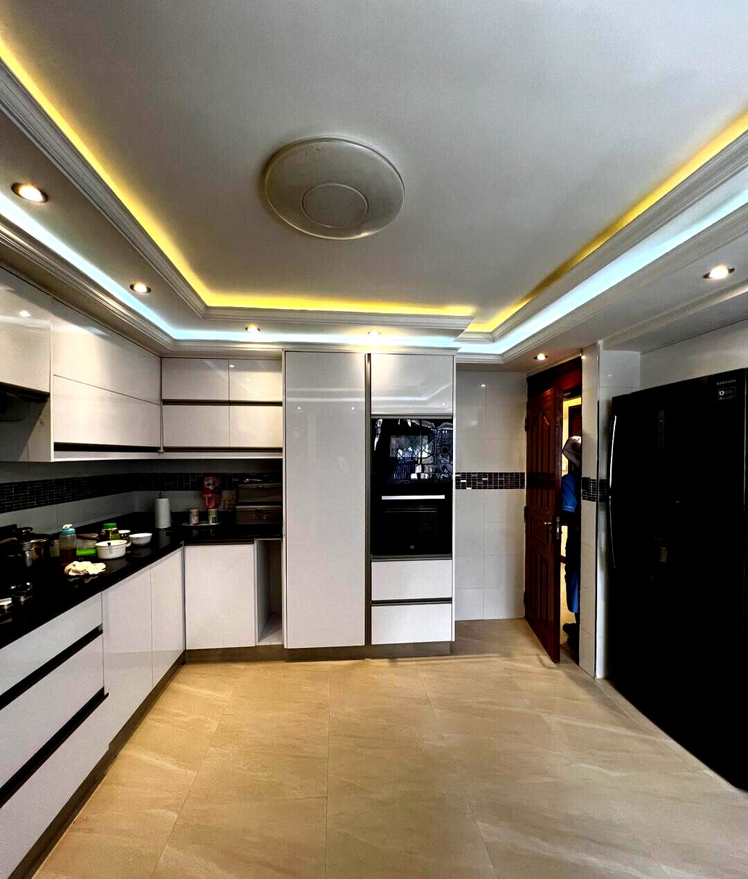 4-Ensuite Townhouse Steps from Valley Arcade - Lavington