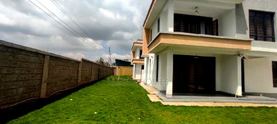 3bdrm Townhouse/Terrace in Ongata Rongai for sale - Image 1