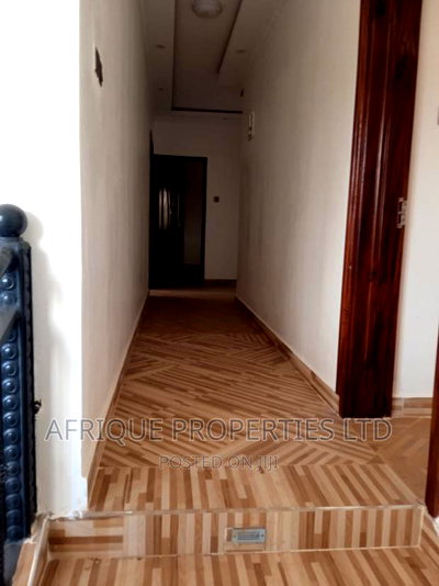 4bdrm Mansion in Thome for rent - Image 4