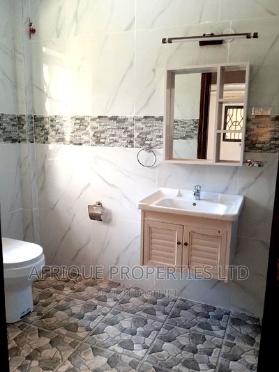 4bdrm Mansion in Thome for rent - Image 3