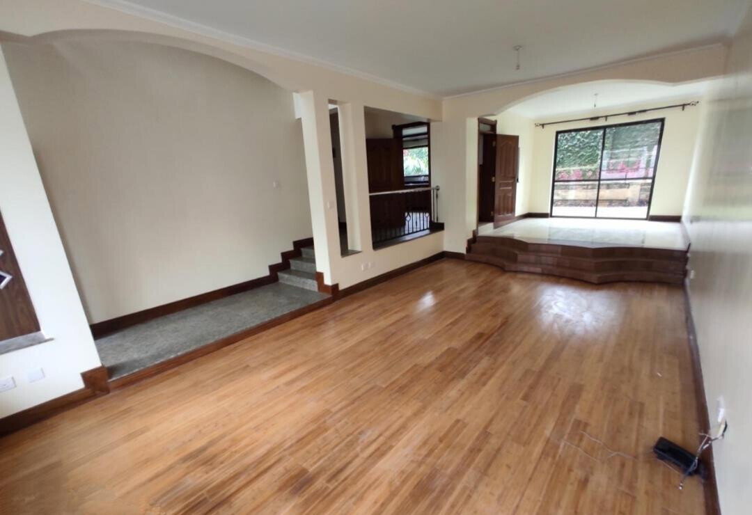 5-Ensuite Townhouse with Terrace & Pool - Grevillea Grove, Westlands