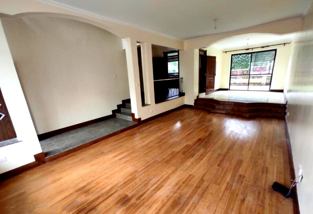5-Ensuite Townhouse with Terrace & Pool - Grevillea Grove, Westlands