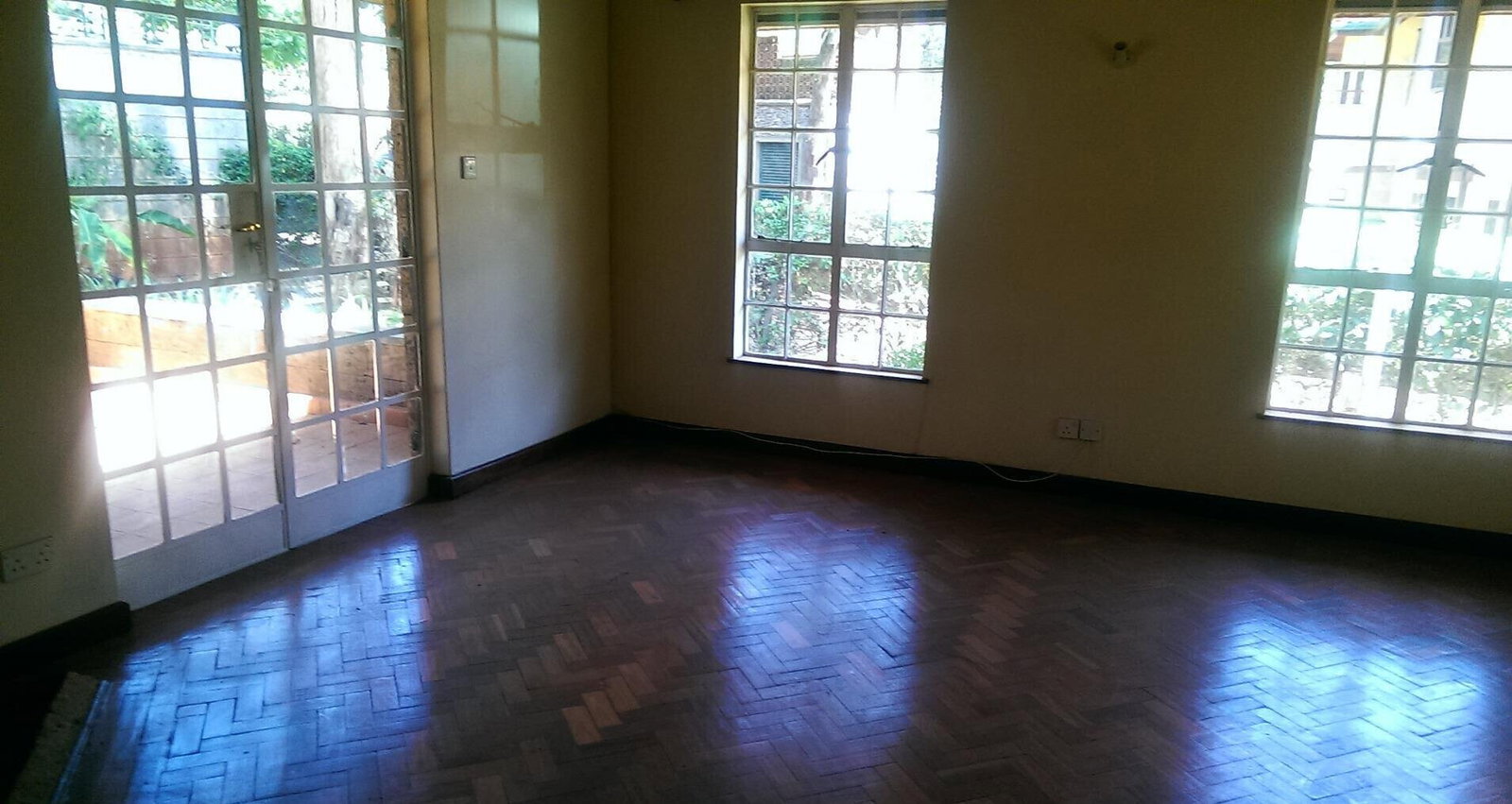 0.15 Acre 5BR Haven at KSh 350K