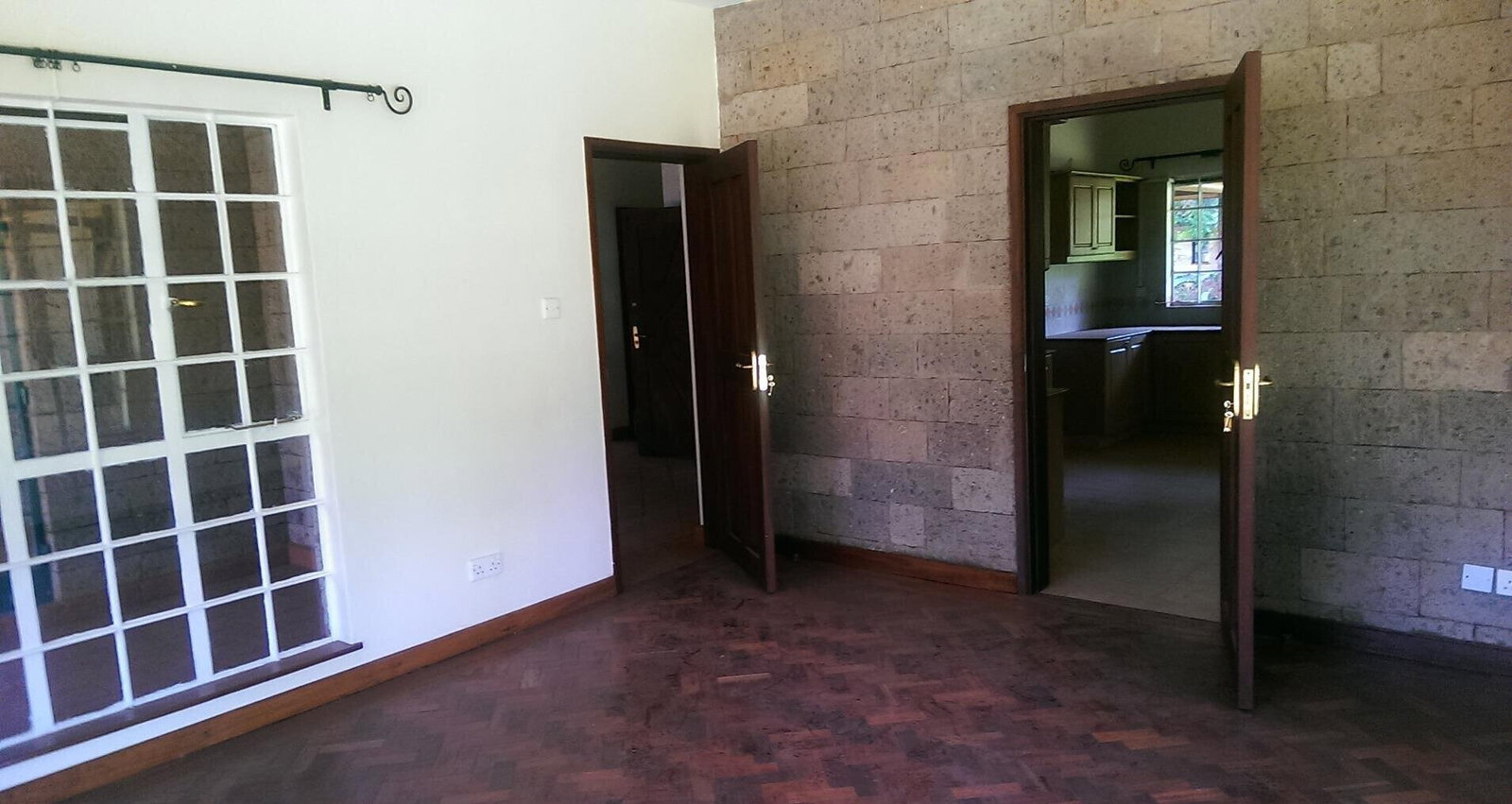 0.15 Acre 5BR Haven at KSh 350K