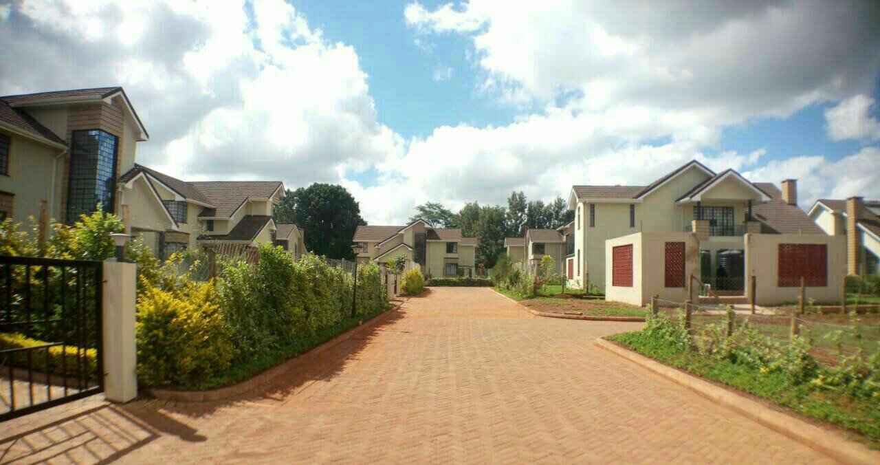 4BR Own Compound Townhouse on Quarter-Acre - Kitisuru