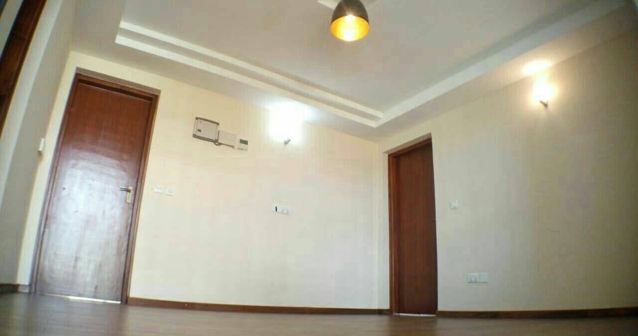 4BR Own Compound Townhouse on Quarter-Acre - Kitisuru