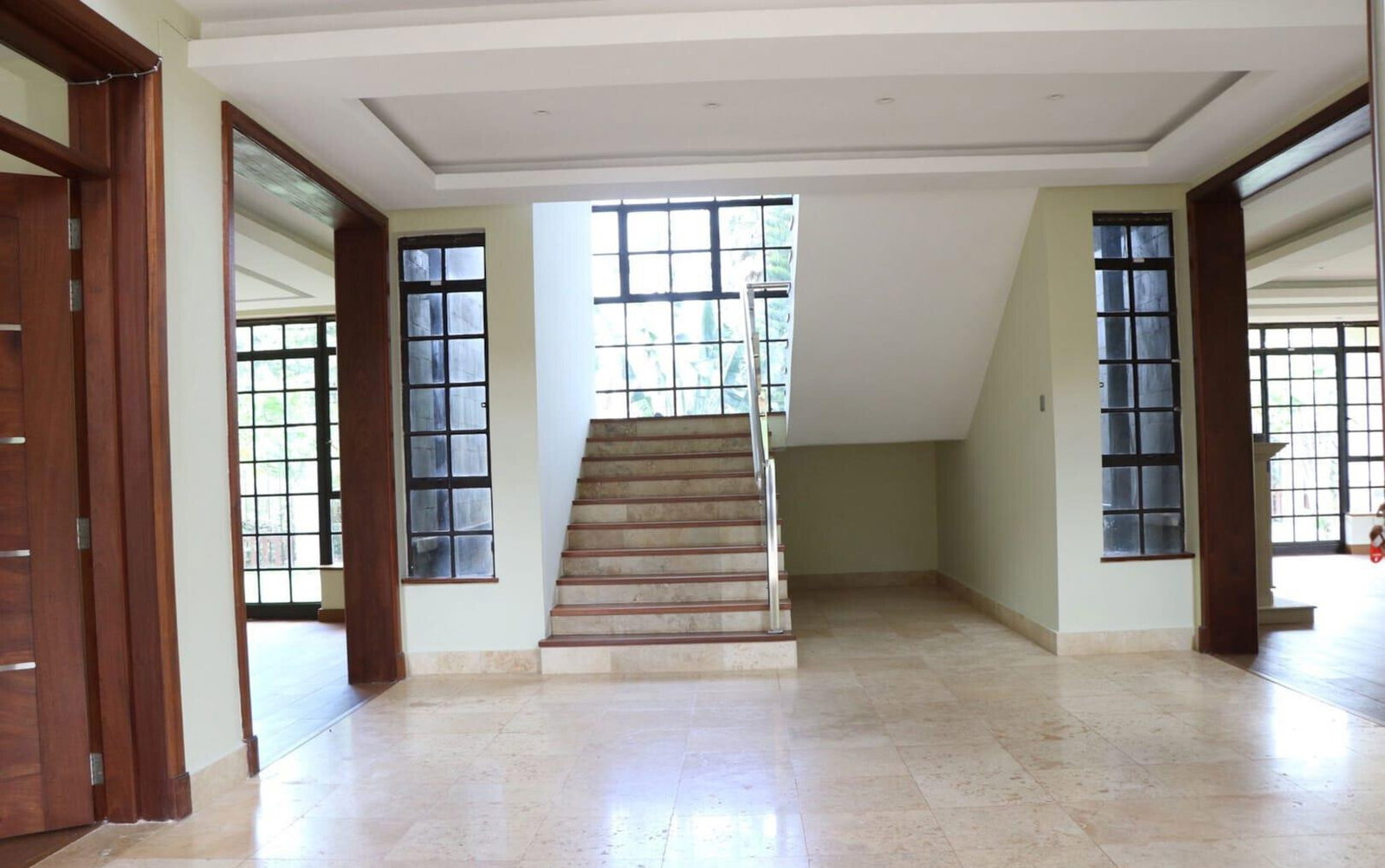 1/2 Acre 5BR Haven at KSh 580K