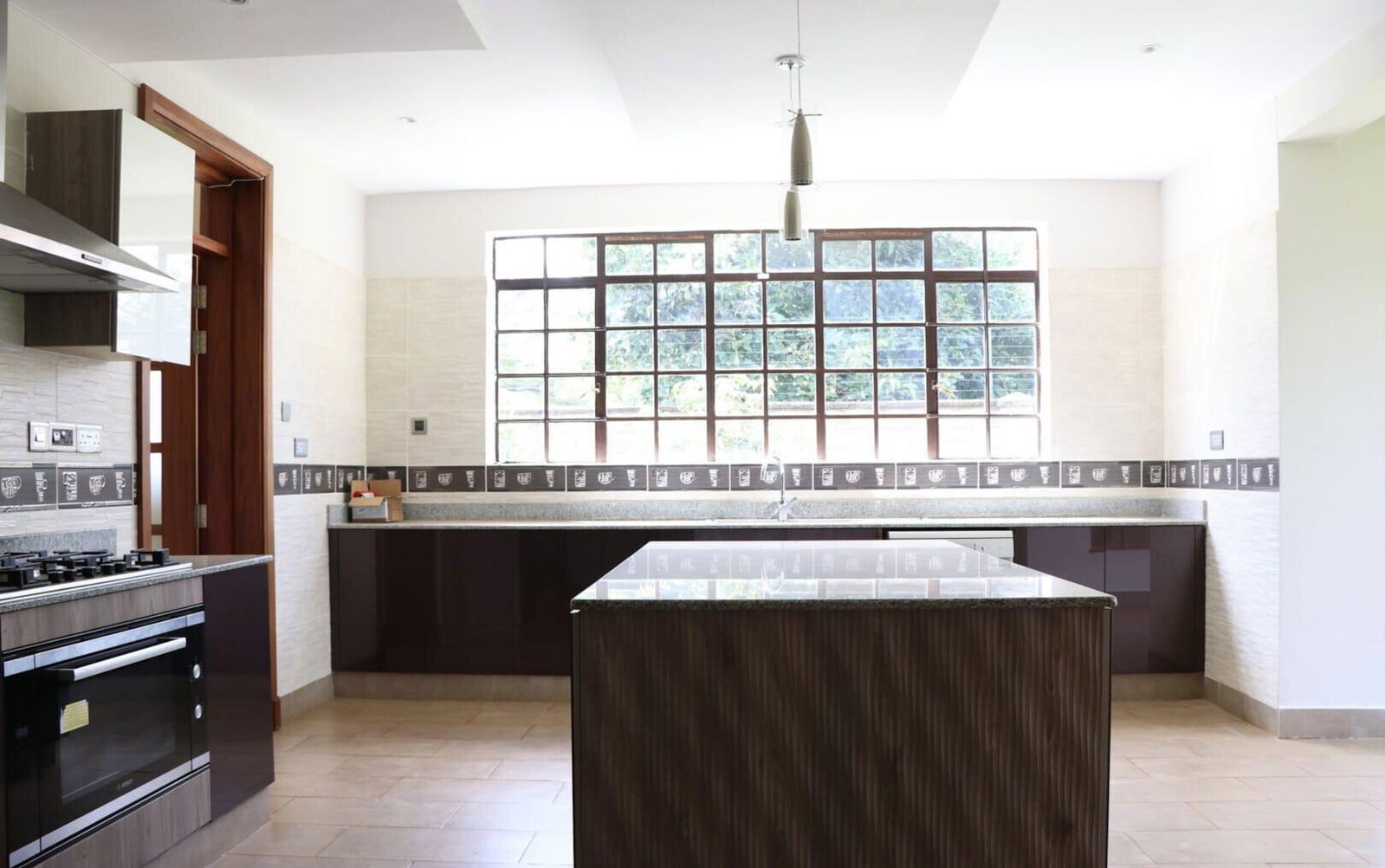 1/2 Acre 5BR Haven at KSh 580K