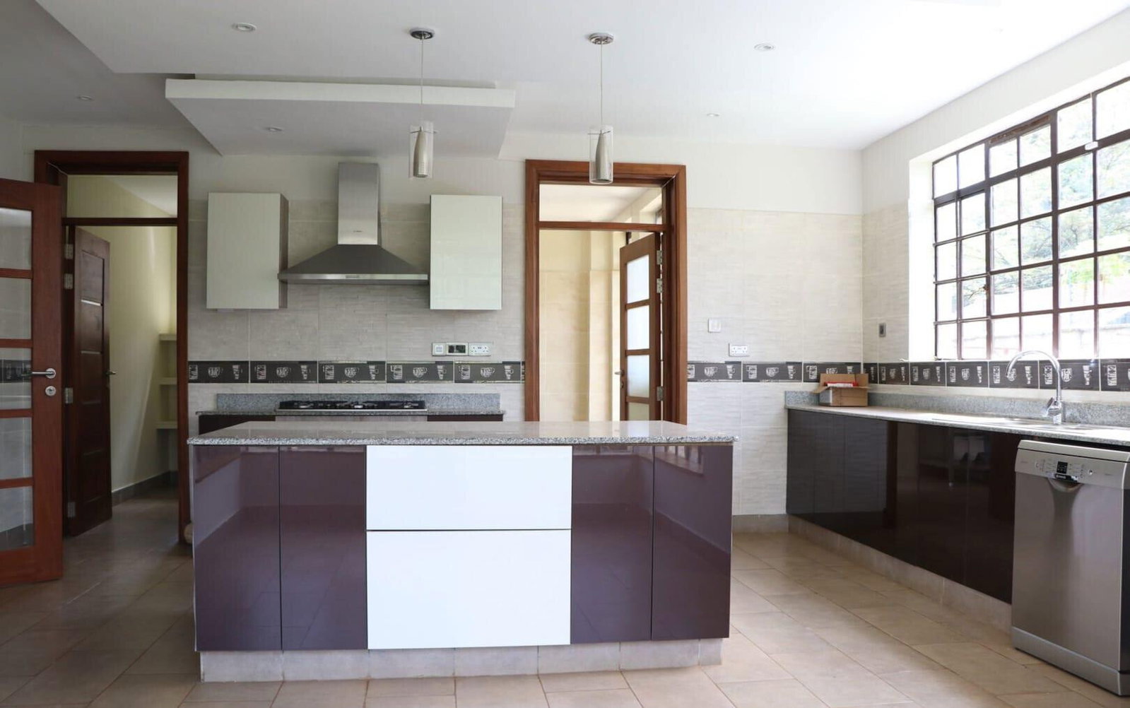 1/2 Acre 5BR Haven at KSh 580K