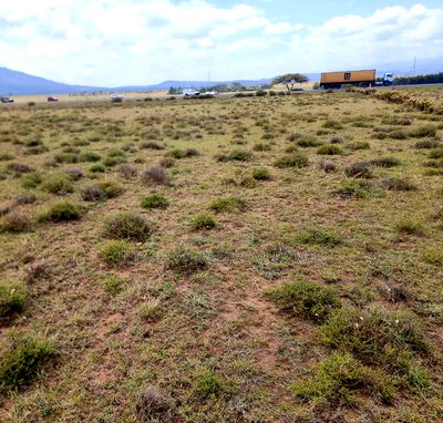 Prime Land Touching Tarmac,3acres - Image 5