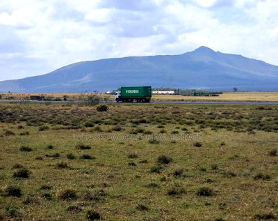 Prime Land Touching Tarmac,3acres - Image 4