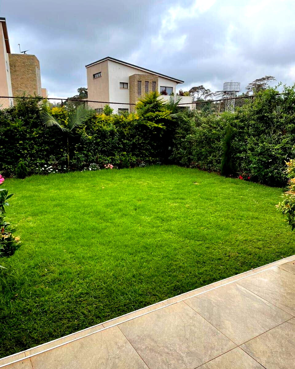 4BR Townhouse with Indoor-Outdoor Flow - UN Blue Zone, Runda