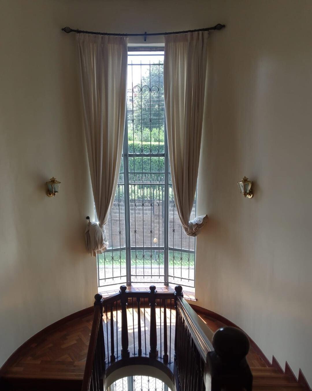 1/2 Acre Mansion in Runda at KSh 650K