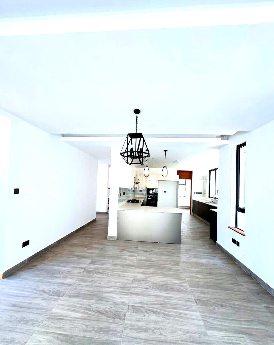 Newly Built 5-Bedroom Townhouse with Rooftop Terrace - Lavington