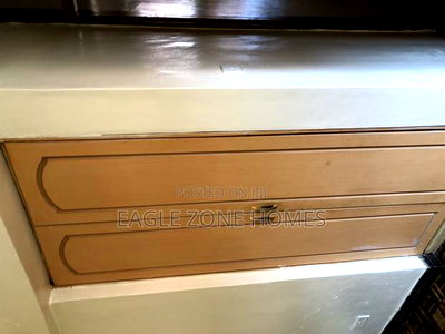 3bdrm Apartment in First Parklands for rent - Image 5