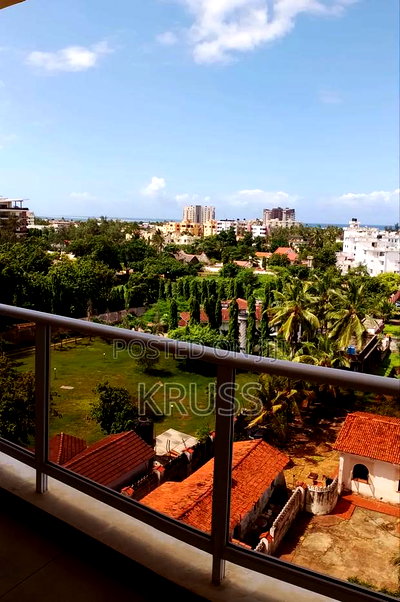 3bdrm Apartment in Nyali for rent - Image 10