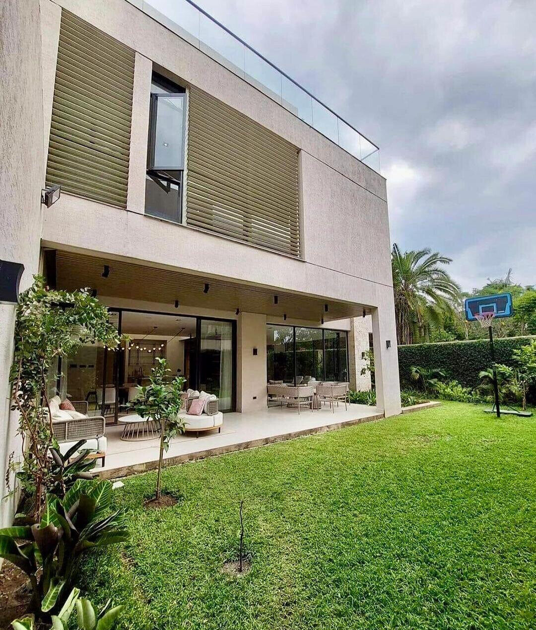3-Story Smart Townhouse with Jacuzzi & Mzima Springs View - Lavington