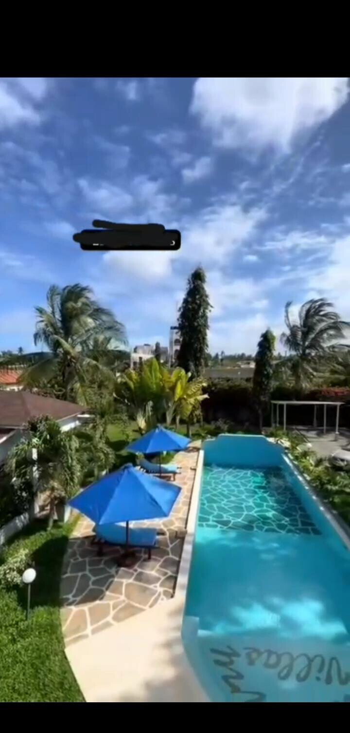 4BR Townhouse with Private Compound & Pool – Malindi