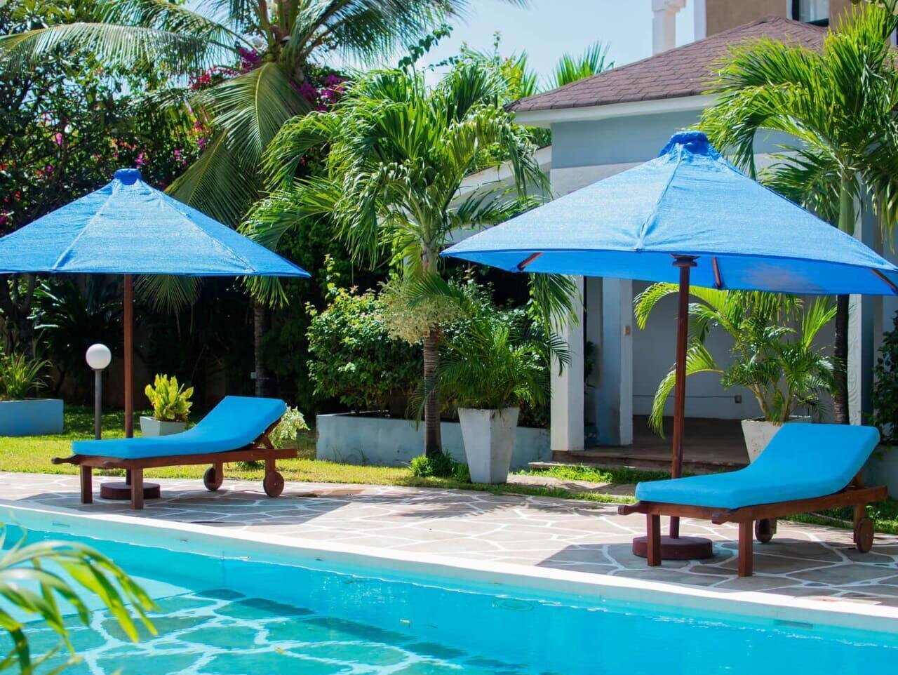 4BR Townhouse with Private Compound & Pool – Malindi