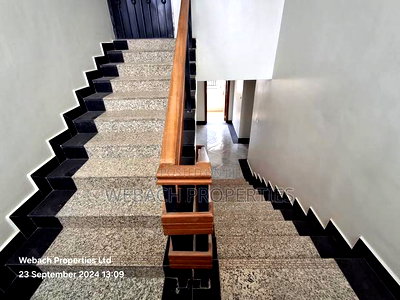 5bdrm Townhouse / Terrace in Ap, Gateway Mall Area for rent - Image 6