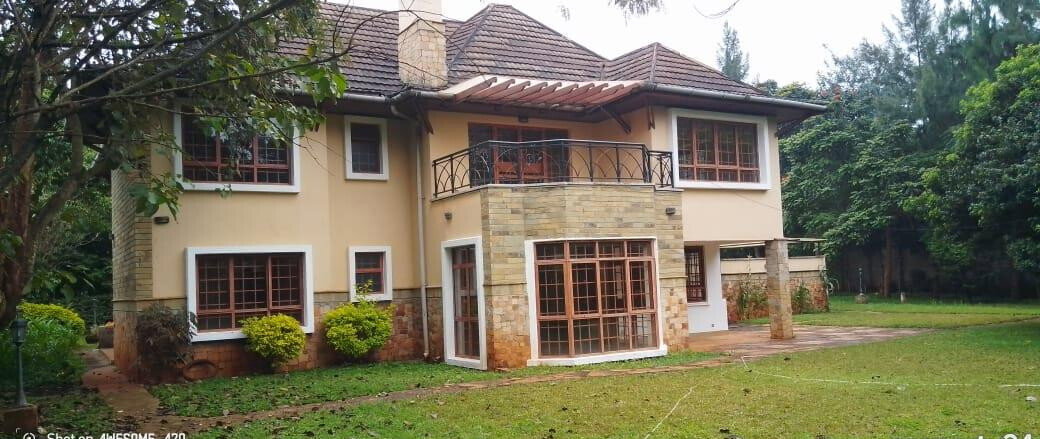 Distress Sale: 5BR All-Ensuite Townhouse with Pool & Clubhouse - Runda