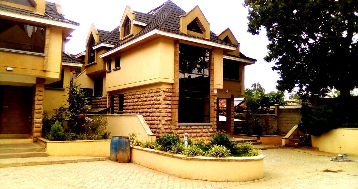 Brand-New 5BR Townhouse with Jacuzzi & Lift - Lavington