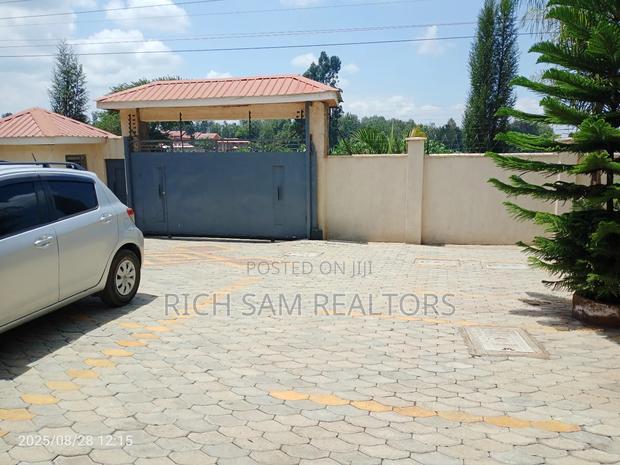 2bdrm House in Zaburi, Menengai West for rent