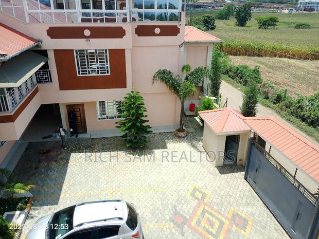 2bdrm House in Zaburi, Menengai West for rent