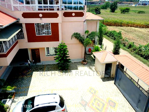 2bdrm House in Zaburi, Menengai West for rent