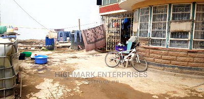 8 Bedroom House for Sale in South C - Image 6