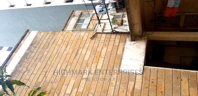 8 Bedroom House for Sale in South C - Image 7